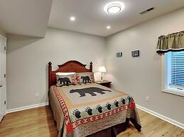 Captain's Cabin by Taylor Made Deep Creek