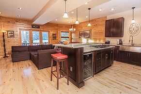 Cedar Shores Villa 03 by Taylor Made Deep Creek