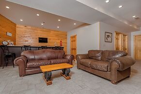 Cedar Shores Villa 03 by Taylor Made Deep Creek