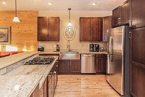 Cedar Shores Villa 03 by Taylor Made Deep Creek