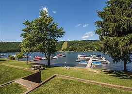 Cedar Shores Villa 03 by Taylor Made Deep Creek