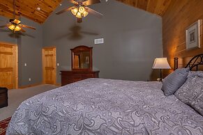 Cedar Shores Villa 08