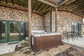 Cedar Shores Villa 08