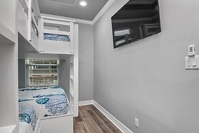 Soggy Bottom 3 Bedroom Home by RedAwning