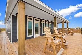 Soggy Bottom 3 Bedroom Home by RedAwning