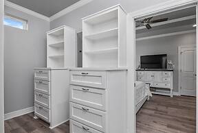 Soggy Bottom 3 Bedroom Home by RedAwning