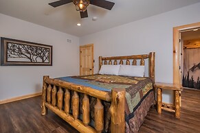 Cj's Mountain Lodge by Taylor Made Deep Creek