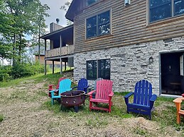 Cj's Mountain Lodge by Taylor Made Deep Creek