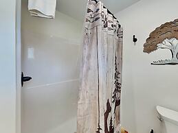 Cj's Mountain Lodge by Taylor Made Deep Creek