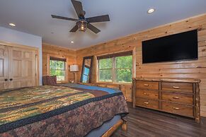 Cj's Mountain Lodge by Taylor Made Deep Creek