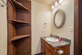 Cottage at Slope's Edge