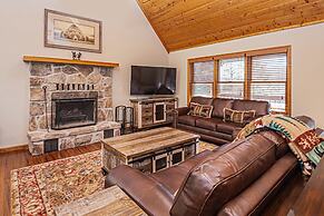 Dancing Bear Lodge by Taylor Made Deep Creek