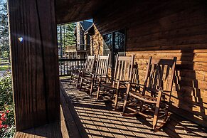 Dancing Bear Lodge by Taylor Made Deep Creek