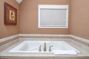 Donnas Choice by Taylor Made Deep Creek