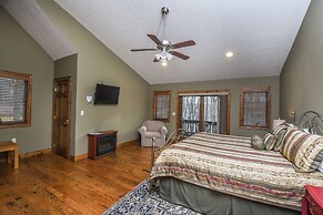 Donnas Choice by Taylor Made Deep Creek