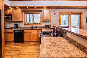Donovan's Dacha by Taylor Made Deep Creek