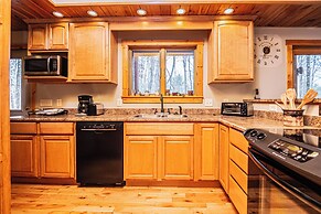 Donovan's Dacha by Taylor Made Deep Creek