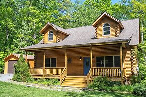Donovan's Dacha by Taylor Made Deep Creek