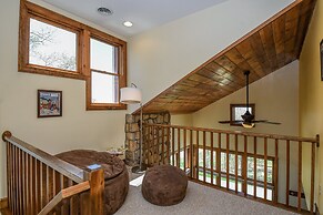 Eagle's Rest by Taylor Made Deep Creek