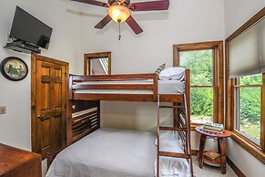 Eagle's Rest by Taylor Made Deep Creek