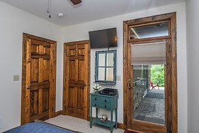 Eagle's Rest by Taylor Made Deep Creek