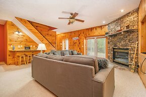 Fore Seasons Getaway by Taylor Made Deep Creek
