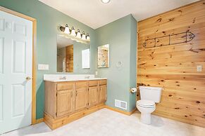 Fore Seasons Getaway by Taylor Made Deep Creek