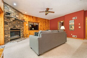 Fore Seasons Getaway by Taylor Made Deep Creek