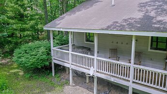Fore Seasons Getaway by Taylor Made Deep Creek