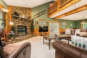 Fore Seasons Getaway by Taylor Made Deep Creek
