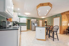 Fore Seasons Getaway by Taylor Made Deep Creek