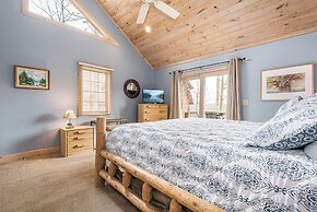 Glass Mountain Lodge by Taylor Made Deep Creek