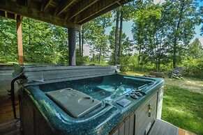 Glass Mountain Lodge by Taylor Made Deep Creek