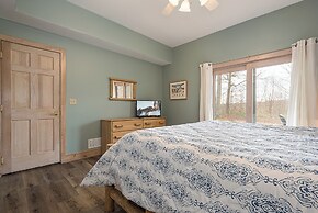 Glass Mountain Lodge by Taylor Made Deep Creek