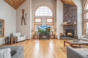Green Gables by Taylor Made Deep Creek