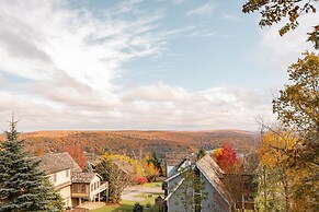 Green Gables by Taylor Made Deep Creek