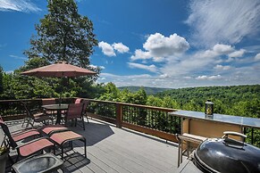 Hawk Mountain by Taylor Made Deep Creek