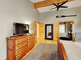 High Country Home by Taylor Made Deep Creek