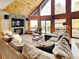 High Country Home by Taylor Made Deep Creek