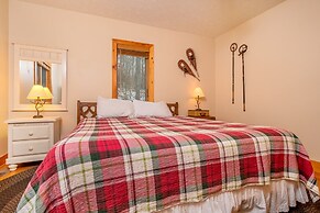 High Country Home by Taylor Made Deep Creek