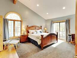 High Country Home by Taylor Made Deep Creek