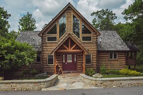 High-skis' Villa by Taylor Made Deep Creek