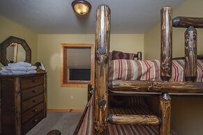 High-skis' Villa by Taylor Made Deep Creek