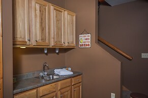 High-skis' Villa by Taylor Made Deep Creek