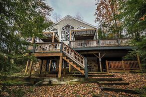 Highland Retreat by Taylor Made Deep Creek