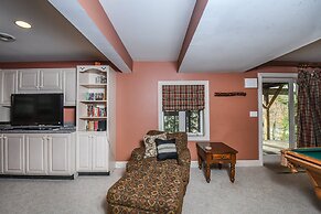 Highland Retreat by Taylor Made Deep Creek