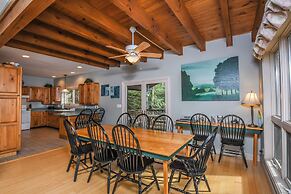 Highland Retreat by Taylor Made Deep Creek