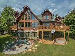 Highland's Heaven by Taylor Made Deep Creek