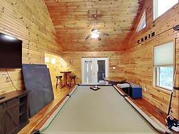 Bearly Beehaven by Taylor Made Deep Creek