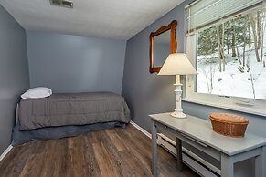 Lake Life HQ by Taylor Made Deep Creek